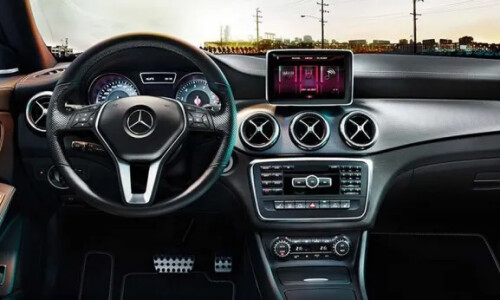 Mercedes-Benz CLA #2