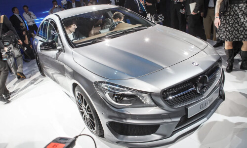 Mercedes-Benz CLA 200 #8