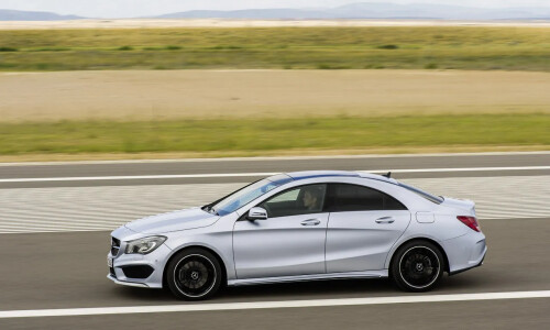 Mercedes-Benz CLA 250 #8