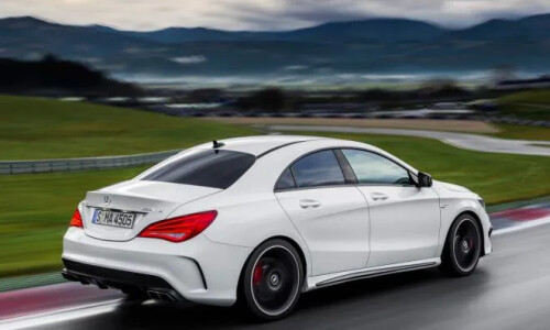 Mercedes-Benz CLA 45 AMG #6