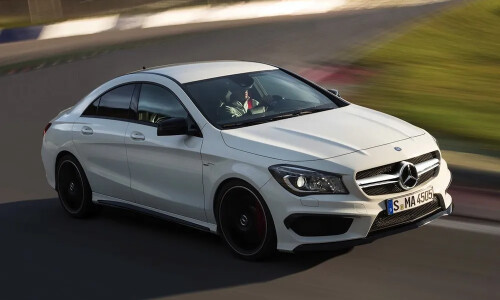 Mercedes-Benz CLA 45 AMG #11