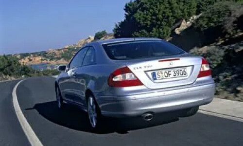 Mercedes-Benz CLK 220 #2