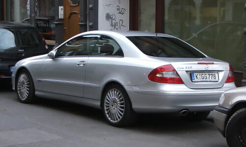 Mercedes-Benz CLK 320 CDI #9