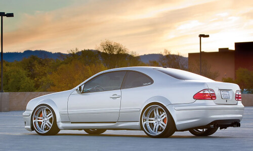 Mercedes-Benz CLK 55 AMG #3