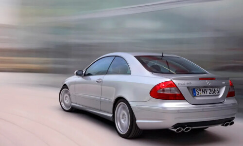 Mercedes-Benz CLK 55 AMG #8
