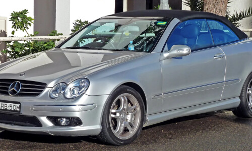Mercedes-Benz CLK 55 AMG #12