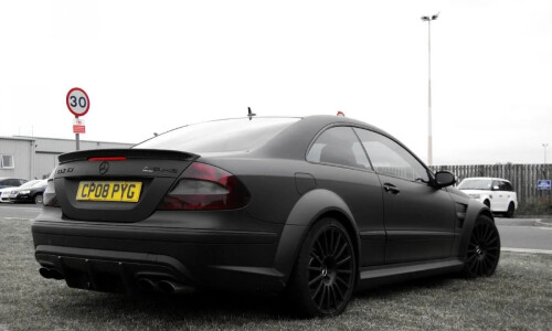 Mercedes-Benz CLK 63 AMG #12