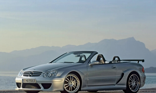 Mercedes-Benz CLK DTM AMG Cabriolet #1