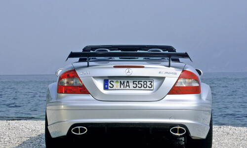 Mercedes-Benz CLK DTM AMG Cabriolet #9