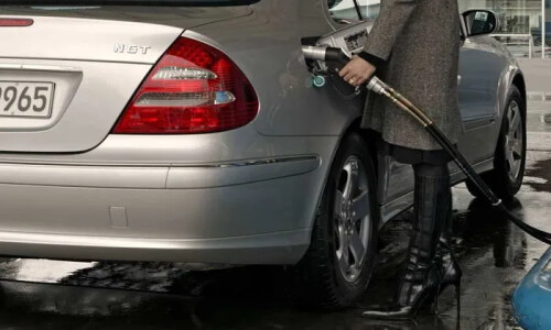 Mercedes-Benz E 200 NGT #6