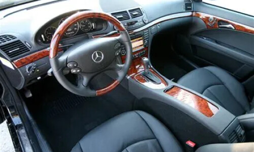 Mercedes-Benz E 320 Bluetec #9