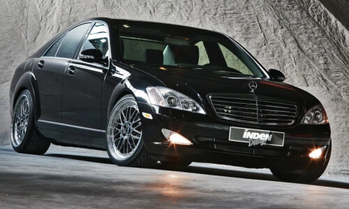 Mercedes-Benz E 500 4MATIC #5