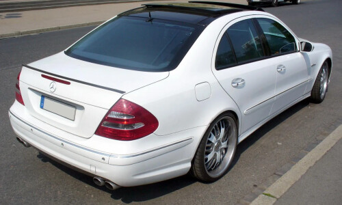 Mercedes-Benz E 55 AMG #1