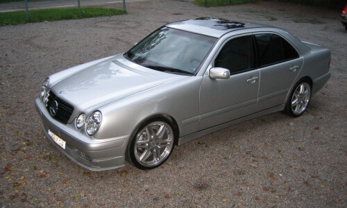Mercedes-Benz E 55 AMG #13