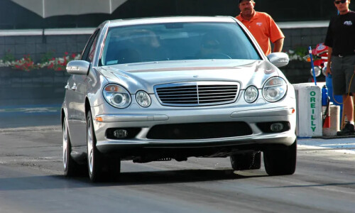Mercedes-Benz E 55 AMG #15