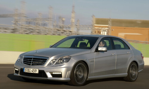 Mercedes-Benz E 63 AMG #2