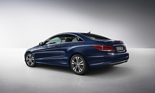 Mercedes-Benz E-Klasse Coupe #7