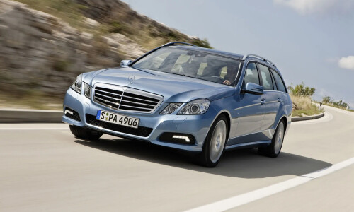 Mercedes-Benz E-Klasse T-Modell #1