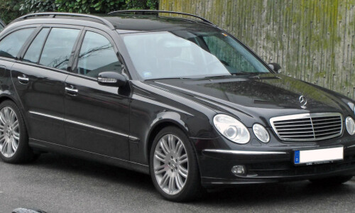 Mercedes-Benz E-Klasse T-Modell #9