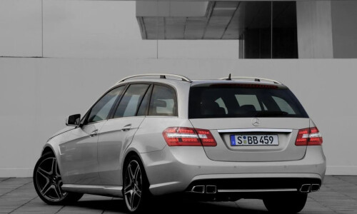 Mercedes-Benz E-Klasse T-Modell #14
