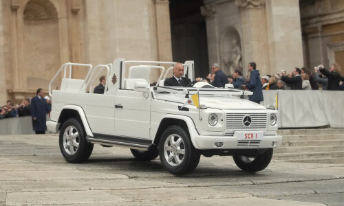 Mercedes-Benz G 500 #2