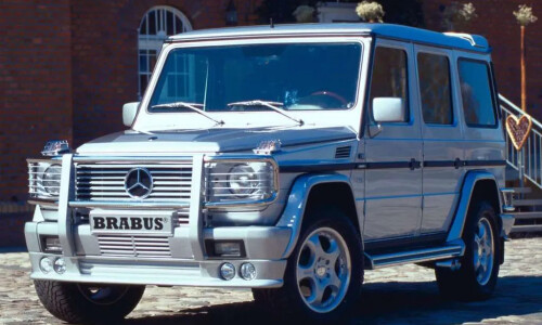 Mercedes-Benz G 500 #13