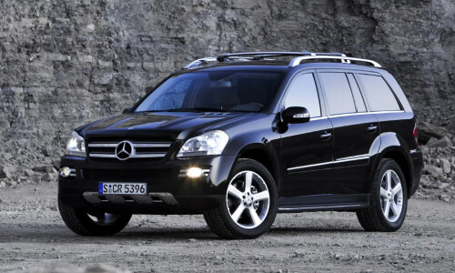 Mercedes-Benz GL 500 #10