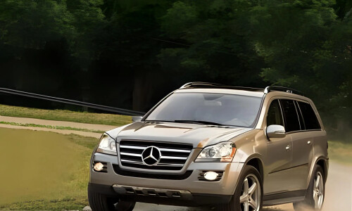Mercedes-Benz GL 500 #11