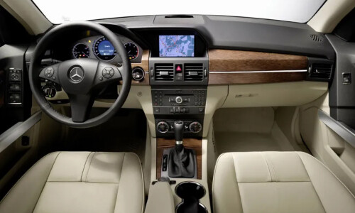 Mercedes-Benz GLK 320 #1