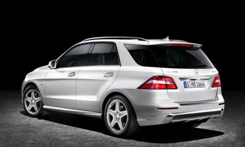 Mercedes-Benz ML 250 #7