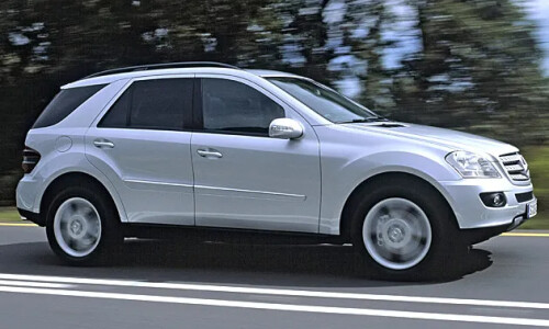 Mercedes-Benz ML 280 #7