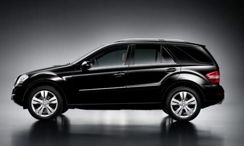 Mercedes-Benz ML 280 #9