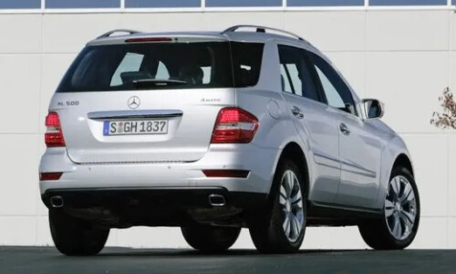 Mercedes-Benz ML 300 CDI #4