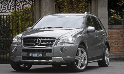 Mercedes-Benz ML 300 CDI #10