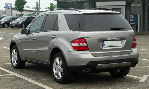Mercedes-Benz ML 320 CDI #8