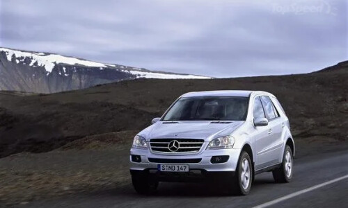 Mercedes-Benz ML 420 CDI #14