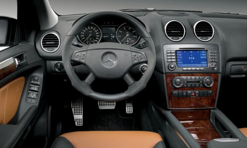 Mercedes-Benz ML 500 #4