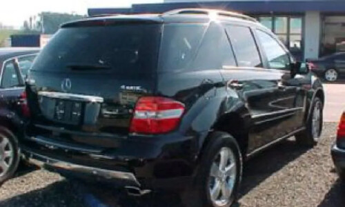 Mercedes-Benz ML 500 4MATIC #4