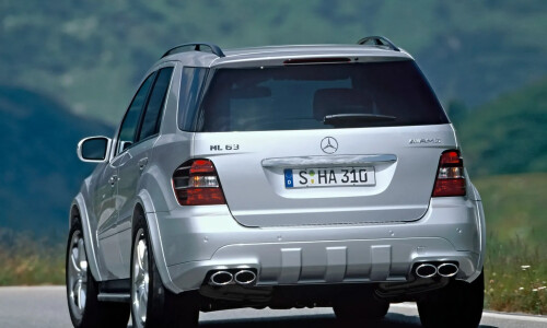Mercedes-Benz ML 63 AMG #8