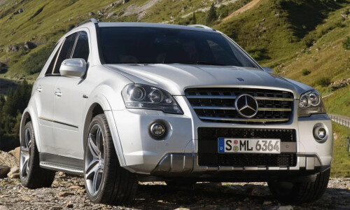 Mercedes-Benz ML 63 AMG #14