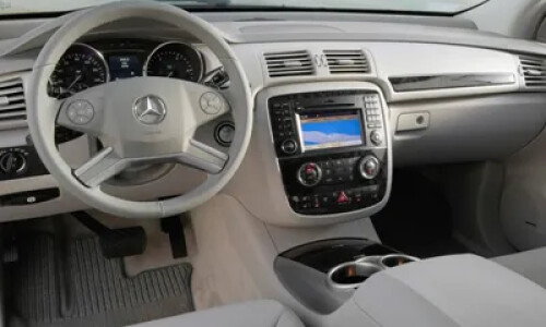 Mercedes-Benz R 320 #3
