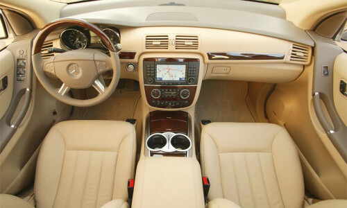 Mercedes-Benz R 500 #8