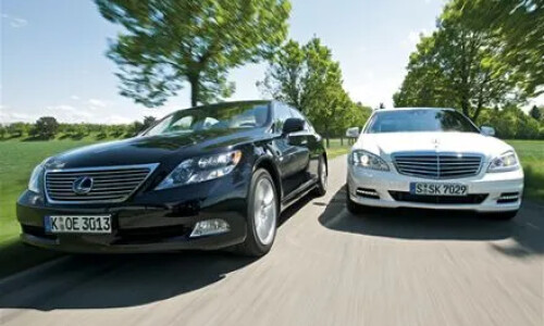 Mercedes-Benz S 400 Hybrid #9