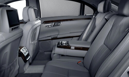 Mercedes-Benz S 600 #8