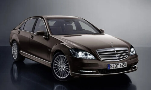 Mercedes-Benz S 600 #12