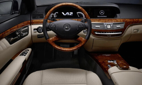 Mercedes-Benz S 600 #13
