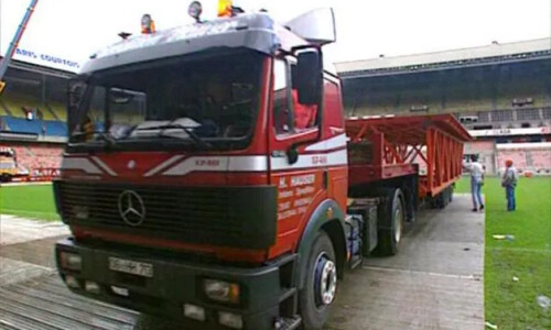 Mercedes-Benz SK #10