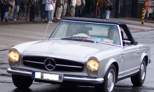 Mercedes-Benz SL 280 #1
