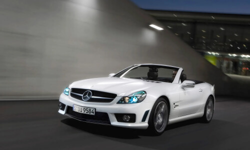 Mercedes-Benz SL 63 AMG #8