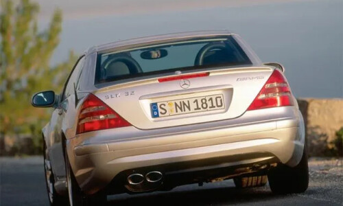 Mercedes-Benz SLK 32 AMG #2